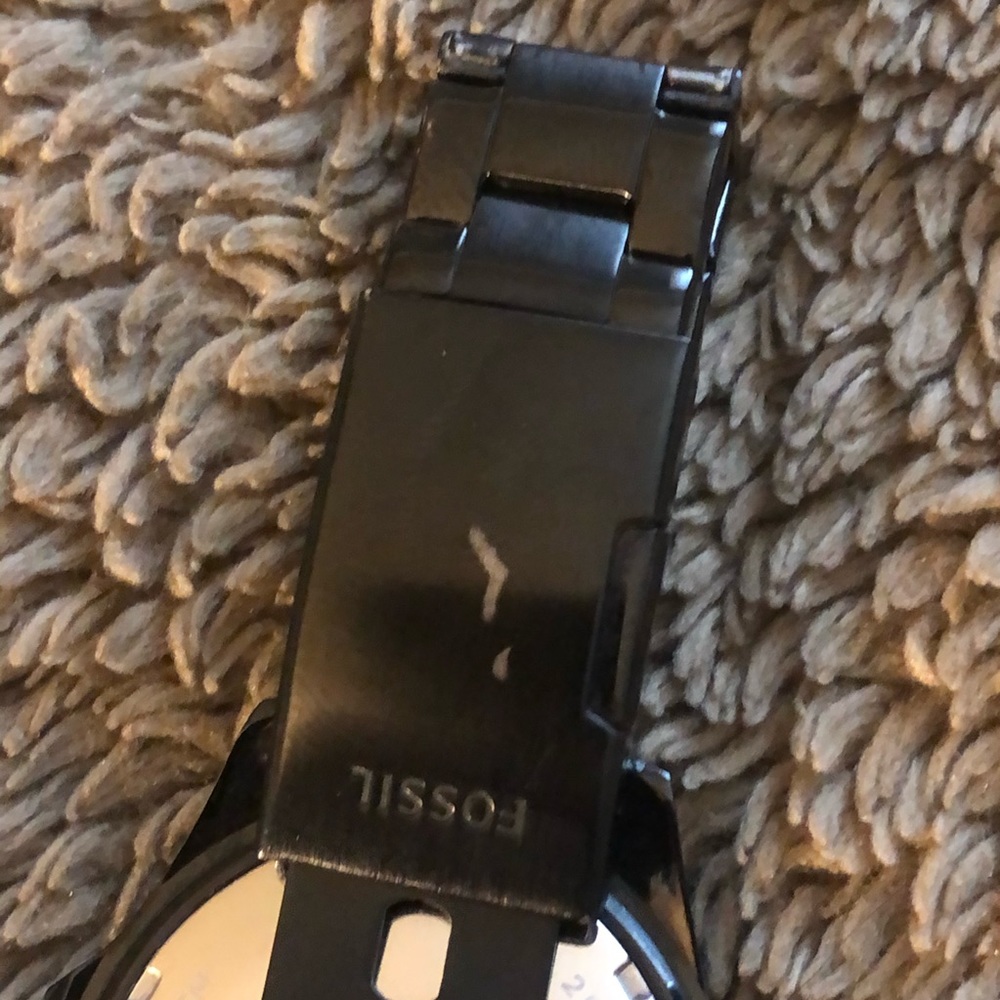 FOSSIL WATCH - Picture 7 of 8